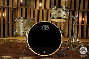 DW Performance Series Ginger Glitter Special Edition! 22,12,16 Drum Set