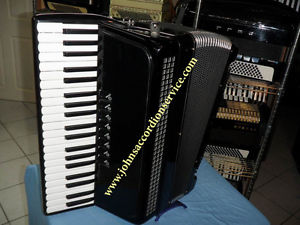 PIANO  ACCORDION ACCORDIAN ACCORDEON