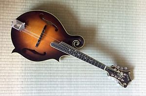 Kentucky Mandolin KM-700 1981
