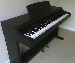 Yamaha Clavinova CLP311 Full Size Digital Piano