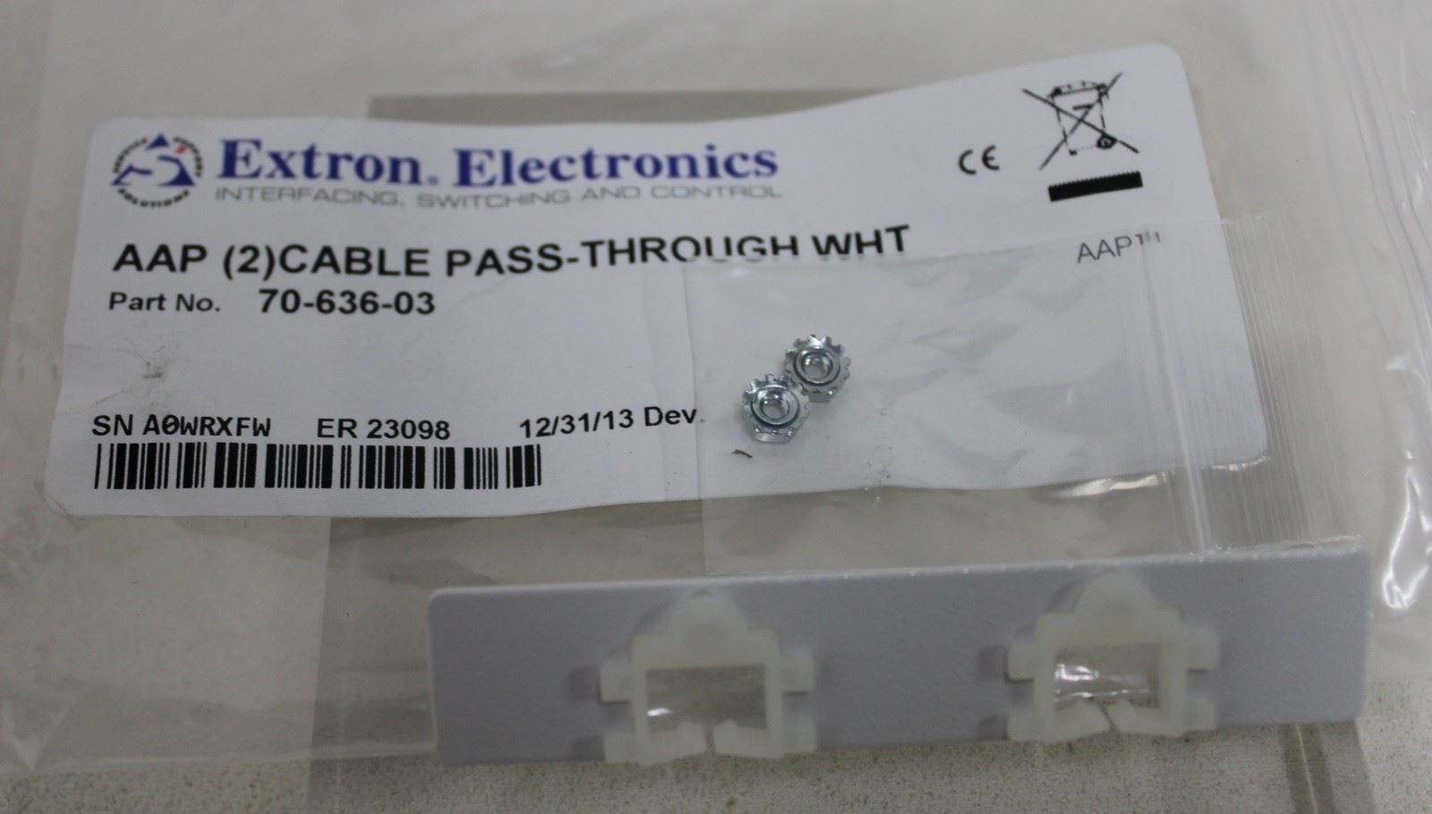 JOB LOT 24 x NEW EXTRON AAP 2-Cable Pass-Through Single Space Adapter Plates
