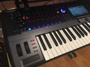 Yamaha Montage 6