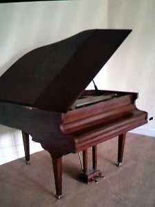 Monington & Weston  Baby grand piano