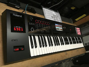 Roland FA06 Keyb