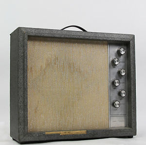 Vintage 1960s Silvertone 1482 1x12 Combo Amplifier