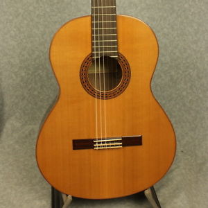 Alhambra 4Z Classical Guitar with Gigbag