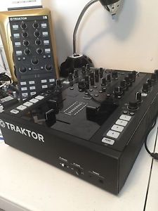 NI Traktor Z2 Mixer & NI X1 Mk2