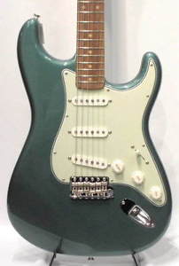 Used Fender American Vintage 59 Stratocaster / Sherwood Green Metallic Guitar