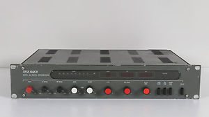 Ursa Major model 323 digital reverberator vintage reverb machine