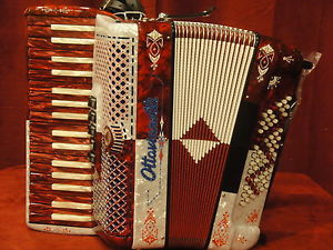 NEW Ottavianelli Junior I Piano Accordion Red - White Chkrd  LMM  34 Key 72 Bass