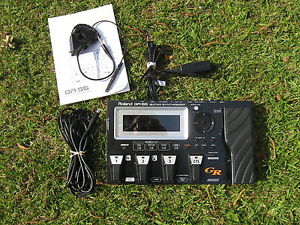ROLAND GR55 GUITAR SYNTHESIZER W/GK-3 PICKUP,CABLE,PWR SUPPLY & MANUAL