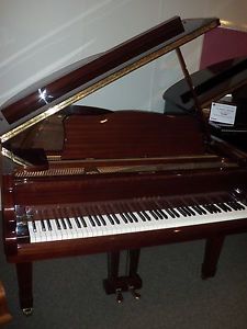 Yamaha G2 POLISHED MAHOGANY Grand Piano