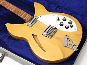 Rickenbacker 1967 330 used w/ Hard Case