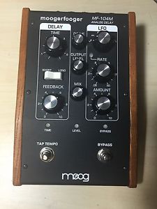 Moog MF104M Dela