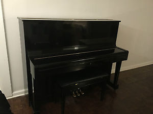Upright Piano - Yamaha U1