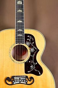 2000 Gibson SJ-200 Custom Elite Natural Acoustic Guitar J-200