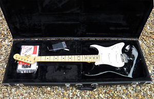 Fender Stratocaster Eric Clapton blackie ST-54 Crafted in Japan Lace Sensor 2005