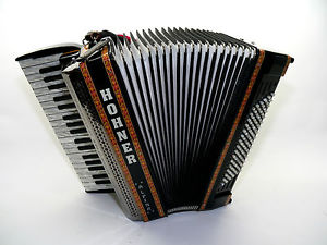 Akkordeon , Hohner , Alpina IV 96, Helikon