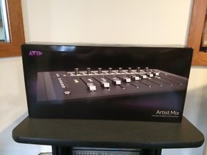 Avid Artist Mix sealed in box and unregistered!!!