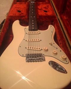 fender standard stratocaster