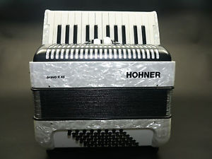 Akkordeon , Hohner,  Bravo II 48 , NEUWERTIG