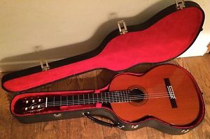 légendaire guitare classique José Ramirez Grand Concert 1a 1976