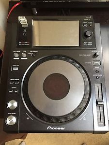Pioneer XDJ-1000 Professional DJ Multi Player 7" Touchscreen Rekordbox