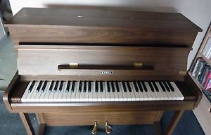 piano  KAWAI