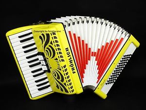 Akkordeon Fröhlich Bambi / Weltmeister Rubin Basic Line aus 2008