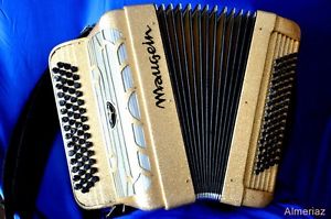 Accordeon MAUGEIN 3 voies Musette