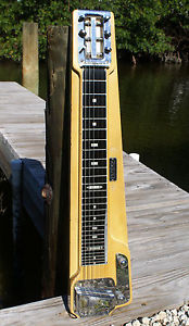 Fender Deluxe 6 Lap Steel Guitar with sought-after trapezodal pickup