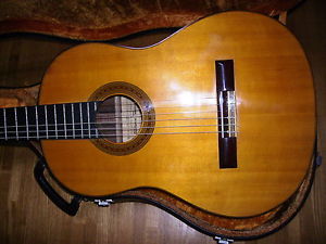 1966 Hiroshi tamura Jupiter Gut guitar MIJ w/hard shell