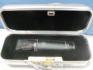Groove Tubes 6TM Vacuum Tube Condenser Microphone, Black with Power Supply, Mic