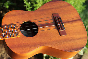 Kamaka Tenor Vintage Ukulele Solid Koa White Label Case Excellent Condition