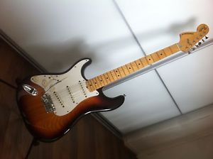 Fender Stratocaster 1982 gaucher lefty vintage