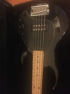 Ernie Ball Music Man Stingray 5