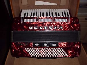 Akkordeon DELICIA CARMEN XIV