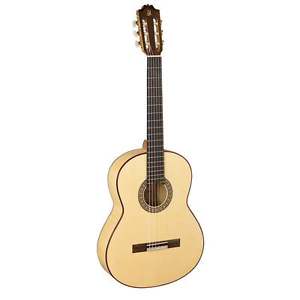 Admira F4 Classical Flamenco Guitar