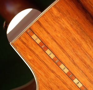 Takamine JAPAN  ≈ EF360SCO NS  ≈ Mint !