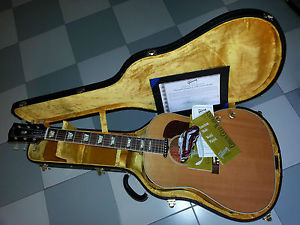 Gibson J-160 E USA John Lennon Peace model 2010 LTD 497/750 LIKE NEW!! Beatles