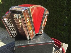 Steirische Harmonika Mueller C F B Modell Turrach (Bayern spielen CFB )