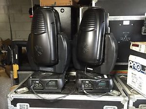 2 Varilite VL3500Q Spot Moving Heads With Road Case And Hanging Bars