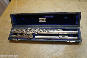 William S. Haynes Silver Flute #40781 W/ Case